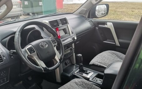 Toyota Land Cruiser Prado 150 рестайлинг 2, 2010 год, 2 539 000 рублей, 6 фотография