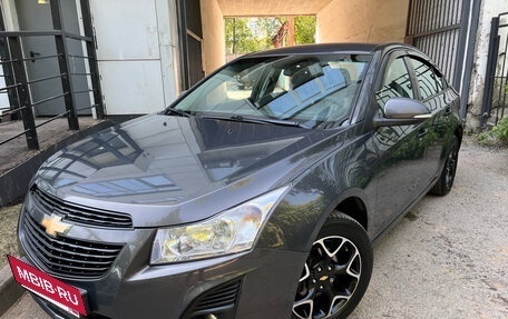 Chevrolet Cruze II, 2014 год, 795 000 рублей, 4 фотография