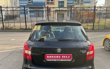 Skoda Fabia II, 2010 год, 550 000 рублей, 3 фотография