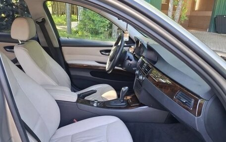BMW 3 серия, 2011 год, 950 000 рублей, 7 фотография