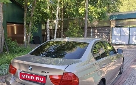 BMW 3 серия, 2011 год, 950 000 рублей, 5 фотография
