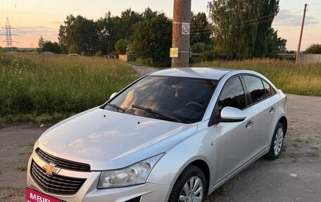 Chevrolet Cruze II, 2012 год, 615 000 рублей, 7 фотография