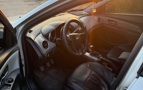 Chevrolet Cruze II, 2012 год, 615 000 рублей, 9 фотография