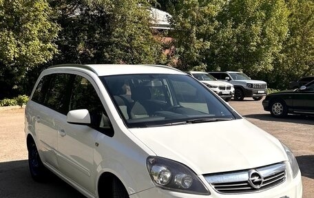 Opel Zafira B, 2013 год, 750 000 рублей, 2 фотография