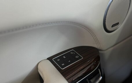 Land Rover Range Rover IV рестайлинг, 2013 год, 3 999 000 рублей, 21 фотография