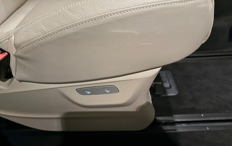 Mercedes-Benz V-Класс, 2025 год, 14 360 000 рублей, 31 фотография