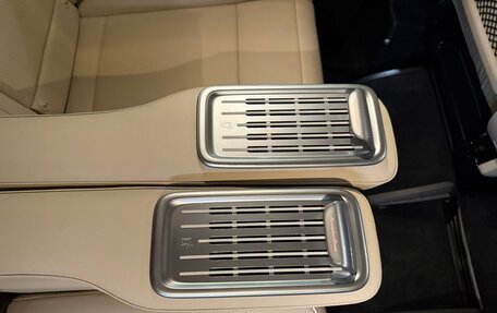 Mercedes-Benz V-Класс, 2025 год, 14 360 000 рублей, 30 фотография