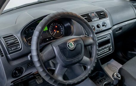 Skoda Fabia II, 2011 год, 490 000 рублей, 12 фотография