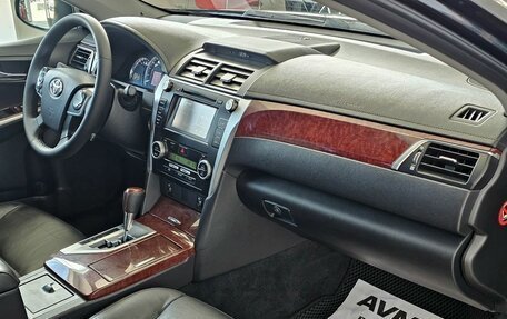 Toyota Camry, 2012 год, 1 749 000 рублей, 18 фотография