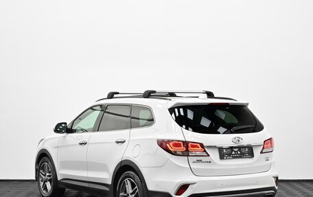Hyundai Santa Fe III рестайлинг, 2017 год, 2 135 000 рублей, 2 фотография