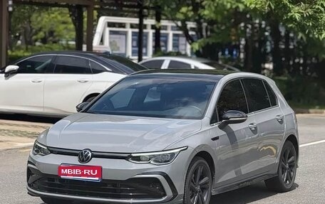 Volkswagen Golf VIII, 2023 год, 2 226 000 рублей, 1 фотография
