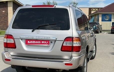 Toyota Land Cruiser 100 рестайлинг 2, 2005 год, 1 800 000 рублей, 5 фотография