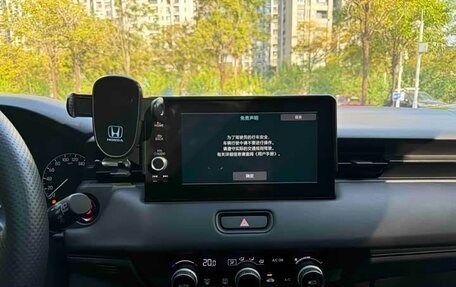 Honda Vezel, 2023 год, 1 850 000 рублей, 13 фотография