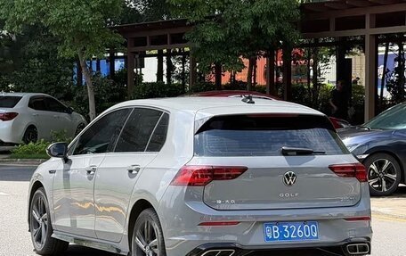 Volkswagen Golf VIII, 2023 год, 2 226 000 рублей, 4 фотография