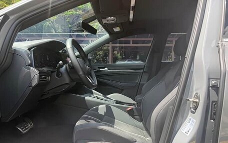 Volkswagen Golf VIII, 2023 год, 2 226 000 рублей, 7 фотография