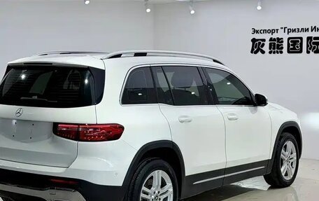 Mercedes-Benz GLB, 2022 год, 2 700 000 рублей, 3 фотография