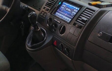 Volkswagen Transporter T5 рестайлинг, 2003 год, 850 000 рублей, 14 фотография