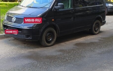 Volkswagen Transporter T5 рестайлинг, 2003 год, 850 000 рублей, 6 фотография