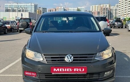 Volkswagen Polo VI (EU Market), 2018 год, 700 000 рублей, 3 фотография