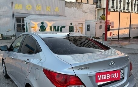 Hyundai Solaris II рестайлинг, 2011 год, 865 000 рублей, 9 фотография