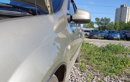 Renault Logan I, 2013 год, 315 000 рублей, 4 фотография