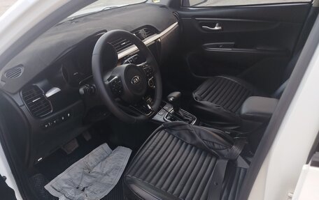 KIA Rio IV, 2018 год, 1 140 000 рублей, 4 фотография