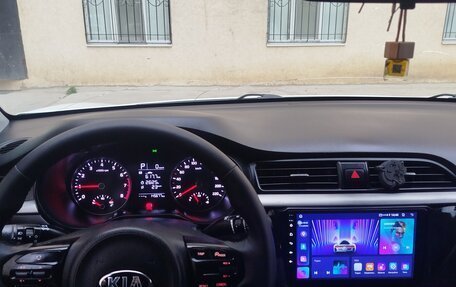 KIA Rio IV, 2018 год, 1 140 000 рублей, 7 фотография