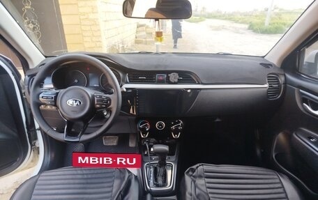 KIA Rio IV, 2018 год, 1 140 000 рублей, 6 фотография
