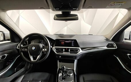 BMW 3 серия, 2020 год, 3 450 000 рублей, 11 фотография