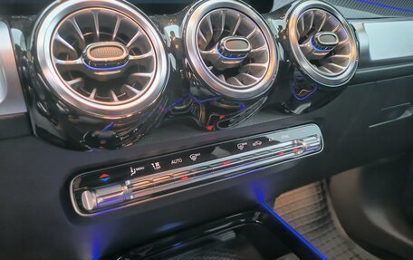 Mercedes-Benz GLB, 2021 год, 3 950 000 рублей, 10 фотография