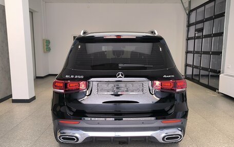 Mercedes-Benz GLB, 2021 год, 3 950 000 рублей, 7 фотография