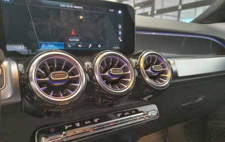 Mercedes-Benz GLB, 2021 год, 3 950 000 рублей, 30 фотография