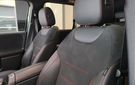 Mercedes-Benz GLB, 2021 год, 3 950 000 рублей, 39 фотография