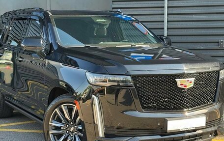 Cadillac Escalade V, 2024 год, 17 000 000 рублей, 2 фотография