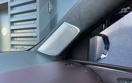 Cadillac Escalade V, 2024 год, 17 000 000 рублей, 19 фотография
