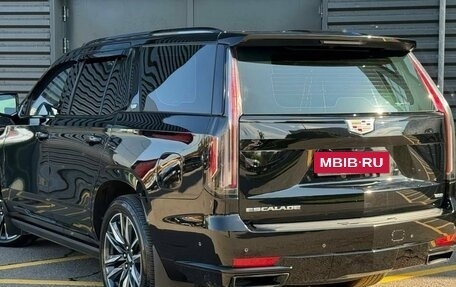 Cadillac Escalade V, 2024 год, 17 000 000 рублей, 7 фотография
