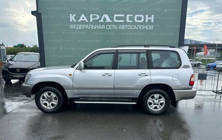 Toyota Land Cruiser 100 рестайлинг 2, 2006 год, 2 130 000 рублей, 3 фотография