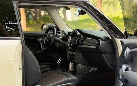 MINI Hatch, 2022 год, 1 710 000 рублей, 5 фотография