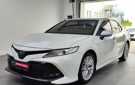 Toyota Camry, 2019 год, 2 520 000 рублей, 1 фотография