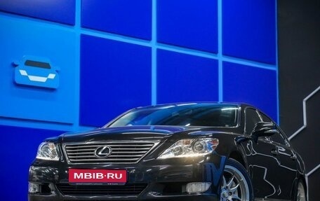 Lexus LS IV, 2011 год, 1 890 000 рублей, 1 фотография