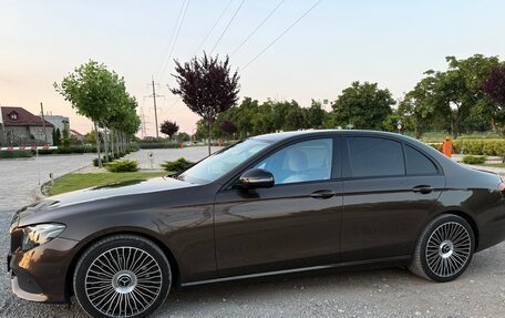 Mercedes-Benz E-Класс, 2016 год, 3 100 000 рублей, 1 фотография