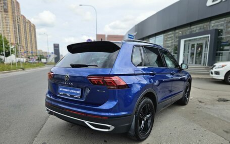 Volkswagen Tiguan II, 2022 год, 3 150 000 рублей, 4 фотография