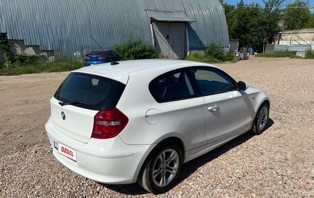 BMW 1 серия, 2011 год, 1 000 000 рублей, 7 фотография