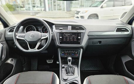 Volkswagen Tiguan II, 2022 год, 3 150 000 рублей, 13 фотография