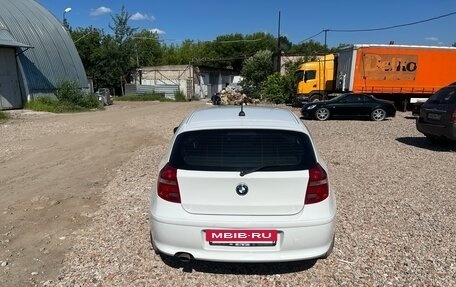 BMW 1 серия, 2011 год, 1 000 000 рублей, 4 фотография