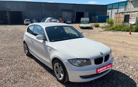BMW 1 серия, 2011 год, 1 000 000 рублей, 6 фотография