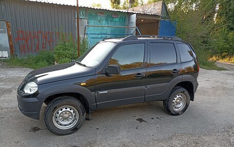 Chevrolet Niva I рестайлинг, 2009 год, 390 000 рублей, 3 фотография