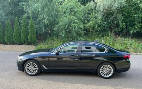 BMW 5 серия, 2020 год, 2 300 000 рублей, 5 фотография
