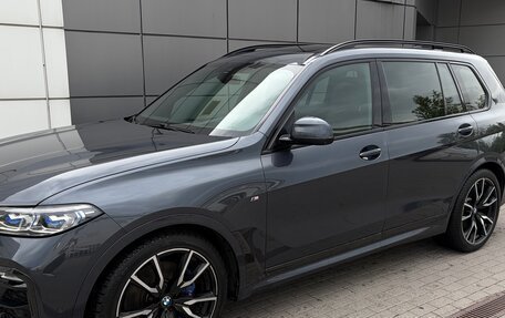 BMW X7, 2021 год, 7 270 000 рублей, 3 фотография