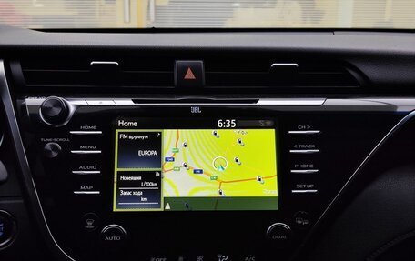 Toyota Camry, 2019 год, 2 520 000 рублей, 18 фотография
